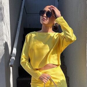 Antonio Melani Blyss Boat Neck Long Sleeve Satin Blouse Color Emerald